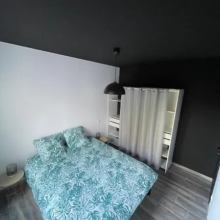 Jolie Avec Et Balneotherapie Villa
